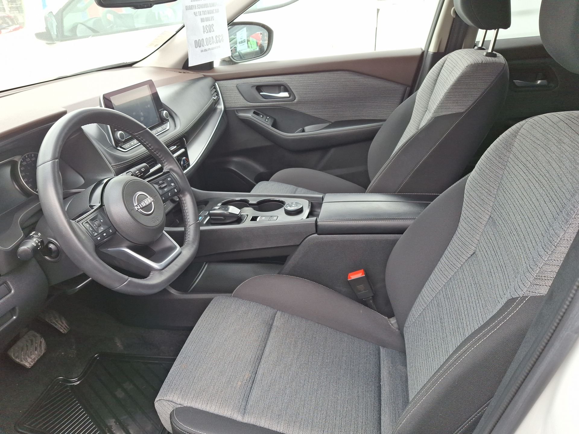 NISSAN - 18