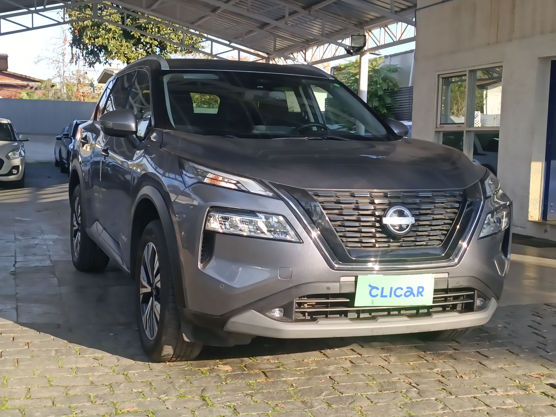 NISSAN - 1