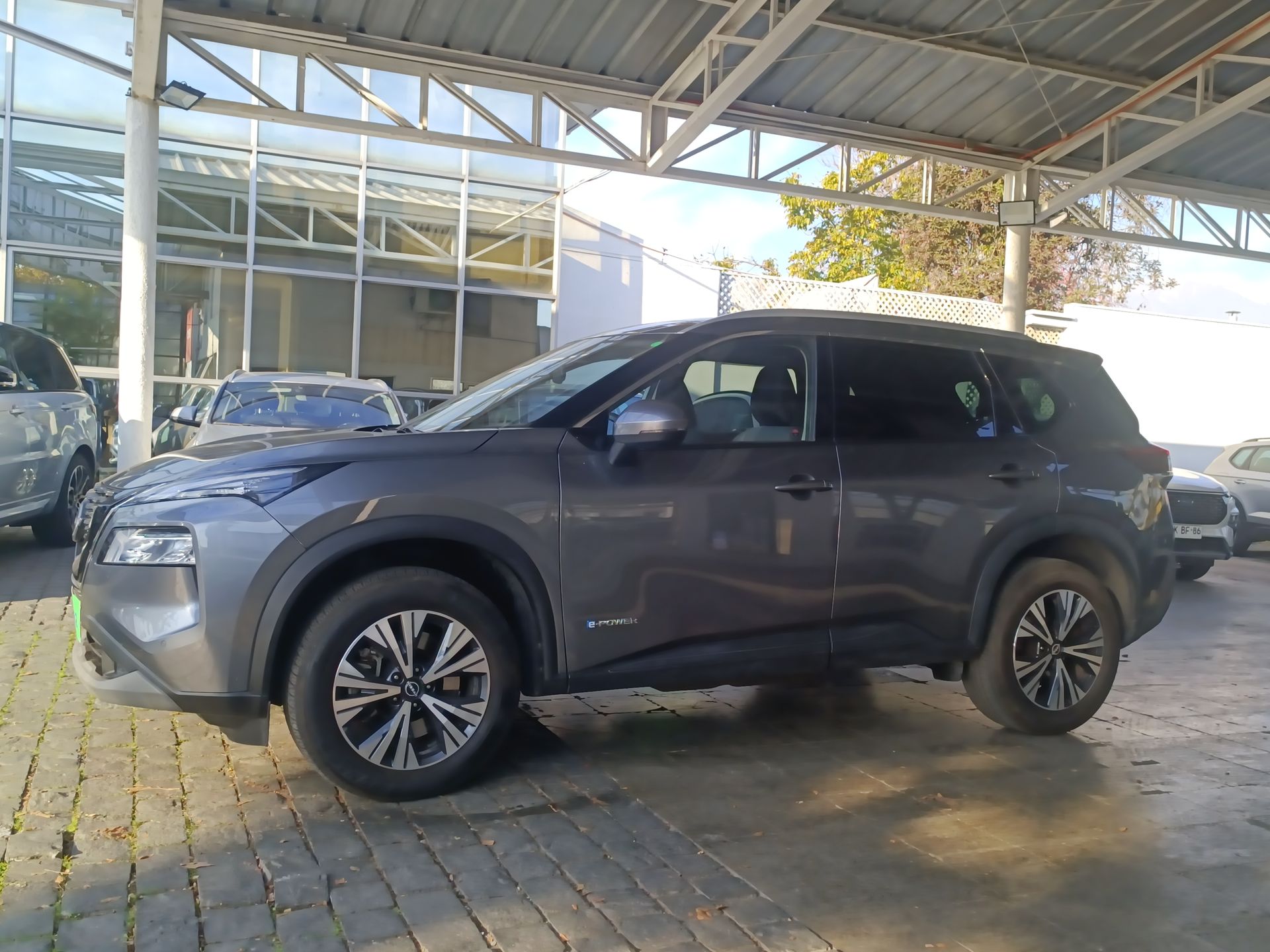 NISSAN - 3