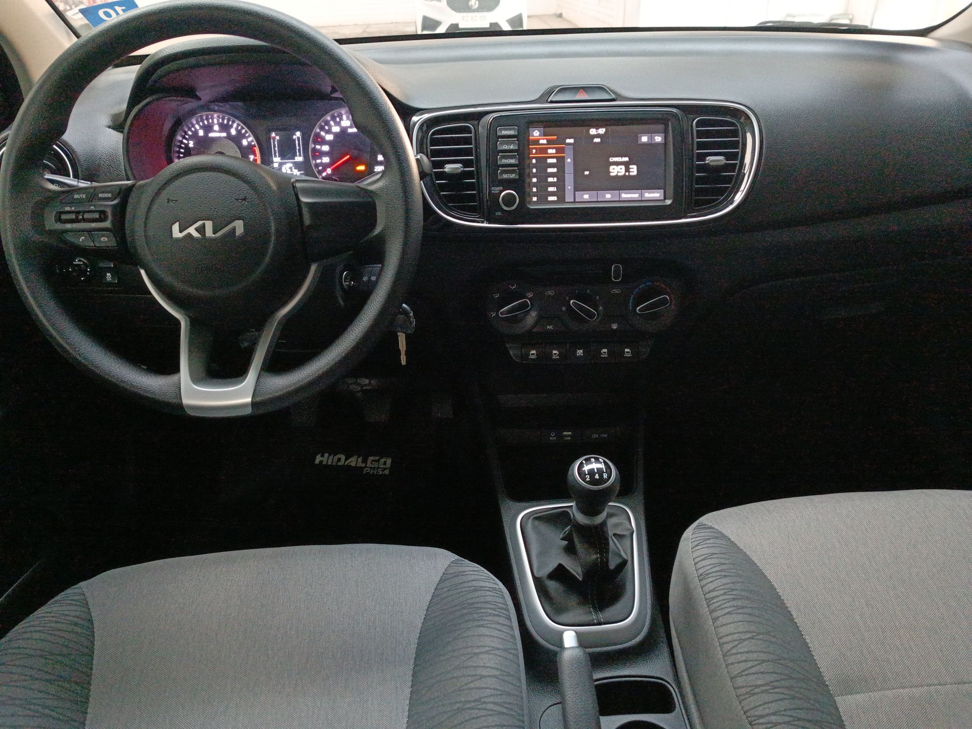 KIA - 27
