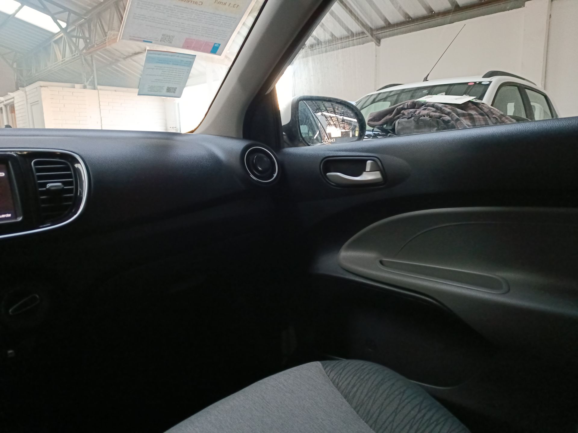 KIA - 10