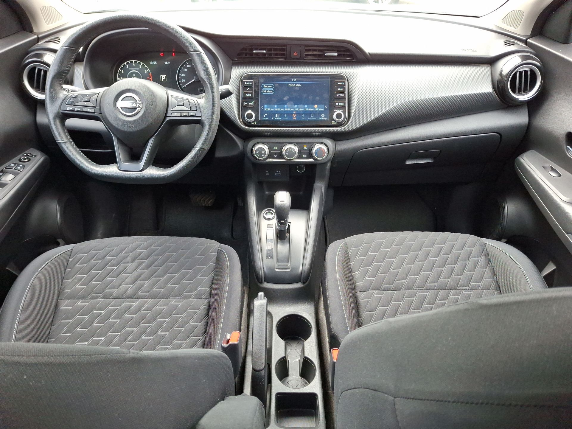 NISSAN - 27