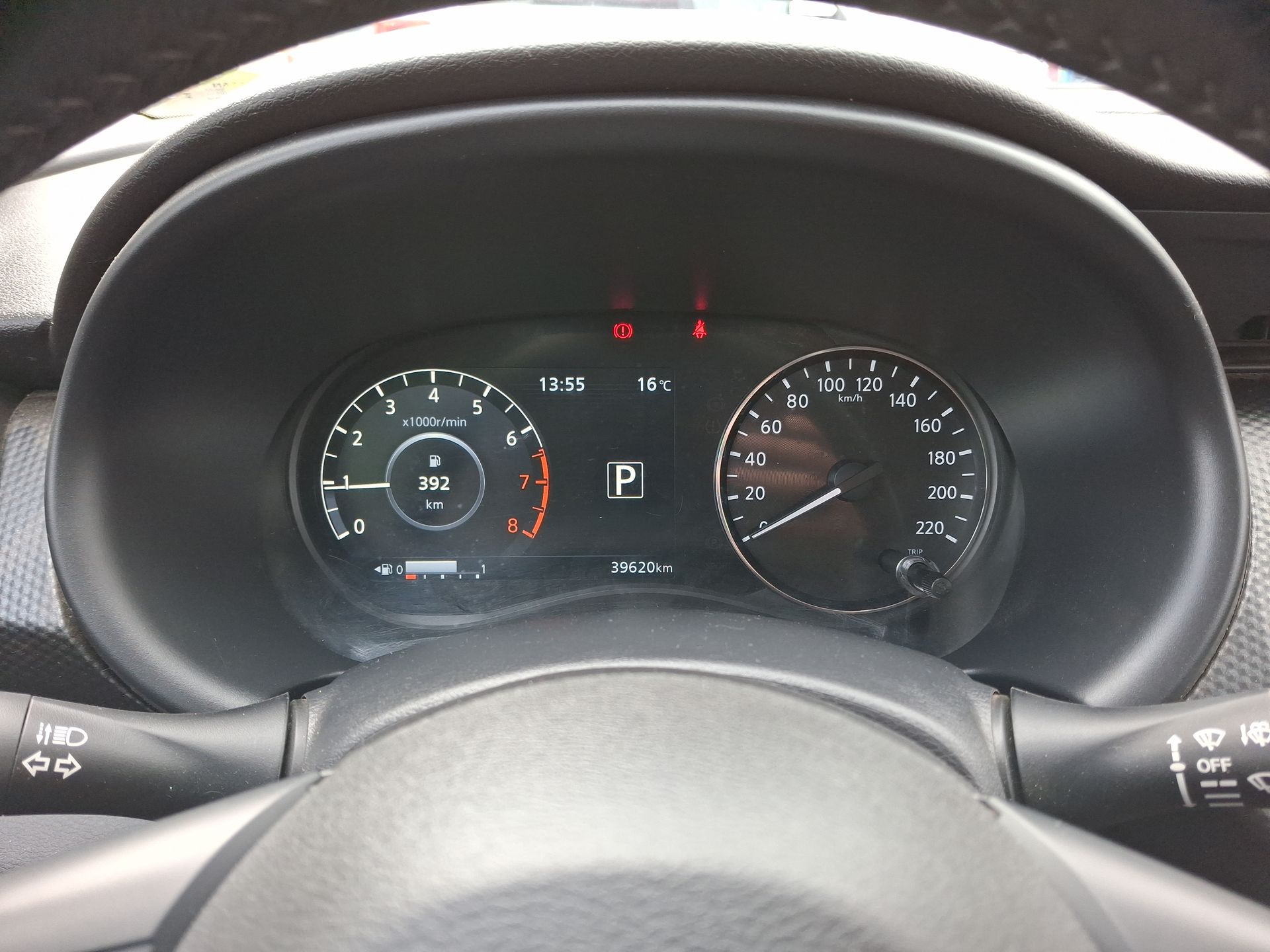 NISSAN - 22