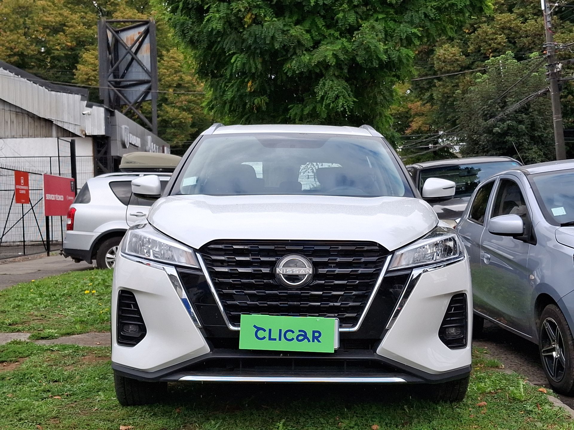 NISSAN - 2