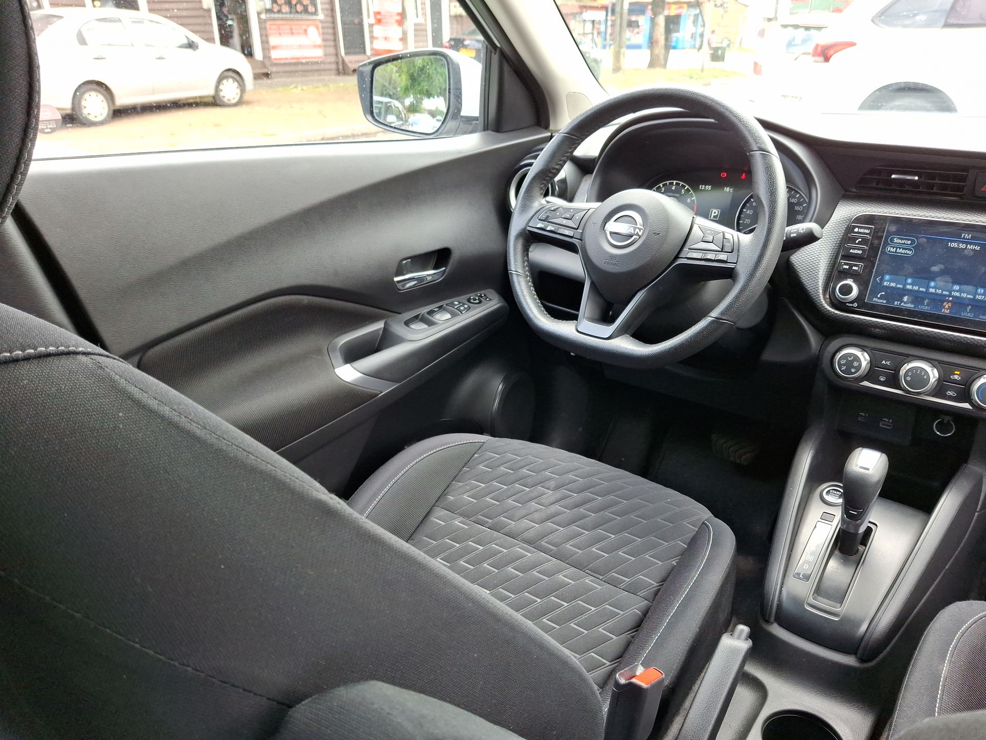 NISSAN - 16