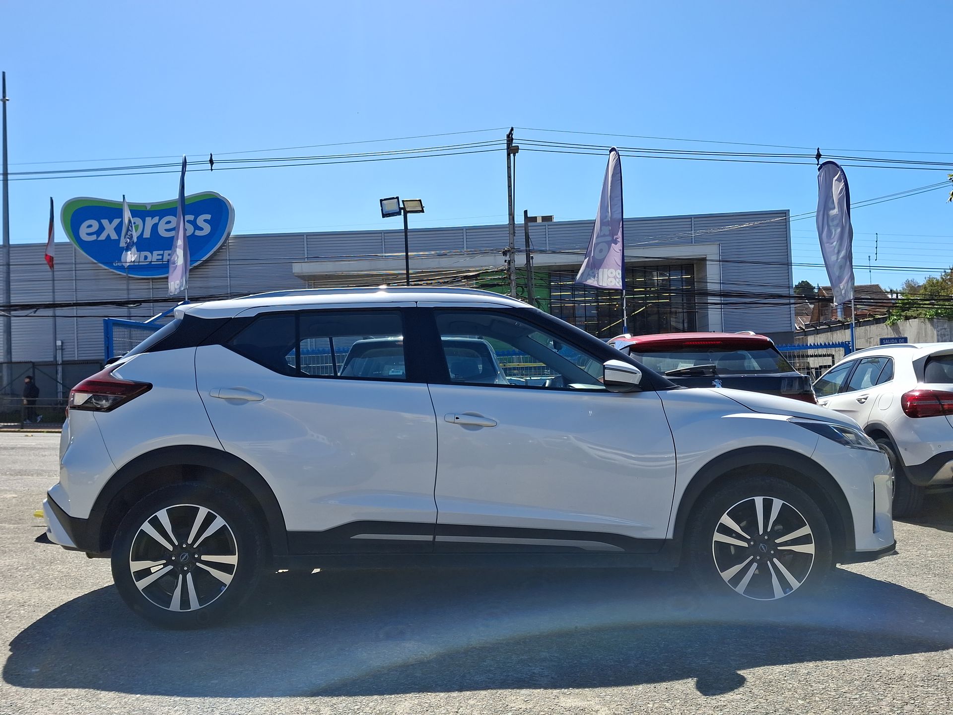 NISSAN - 8