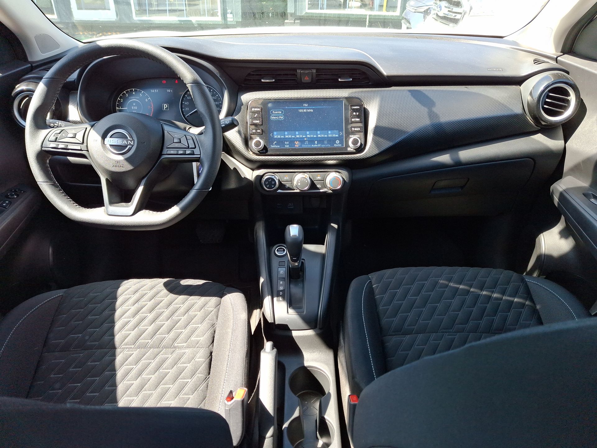 NISSAN - 9