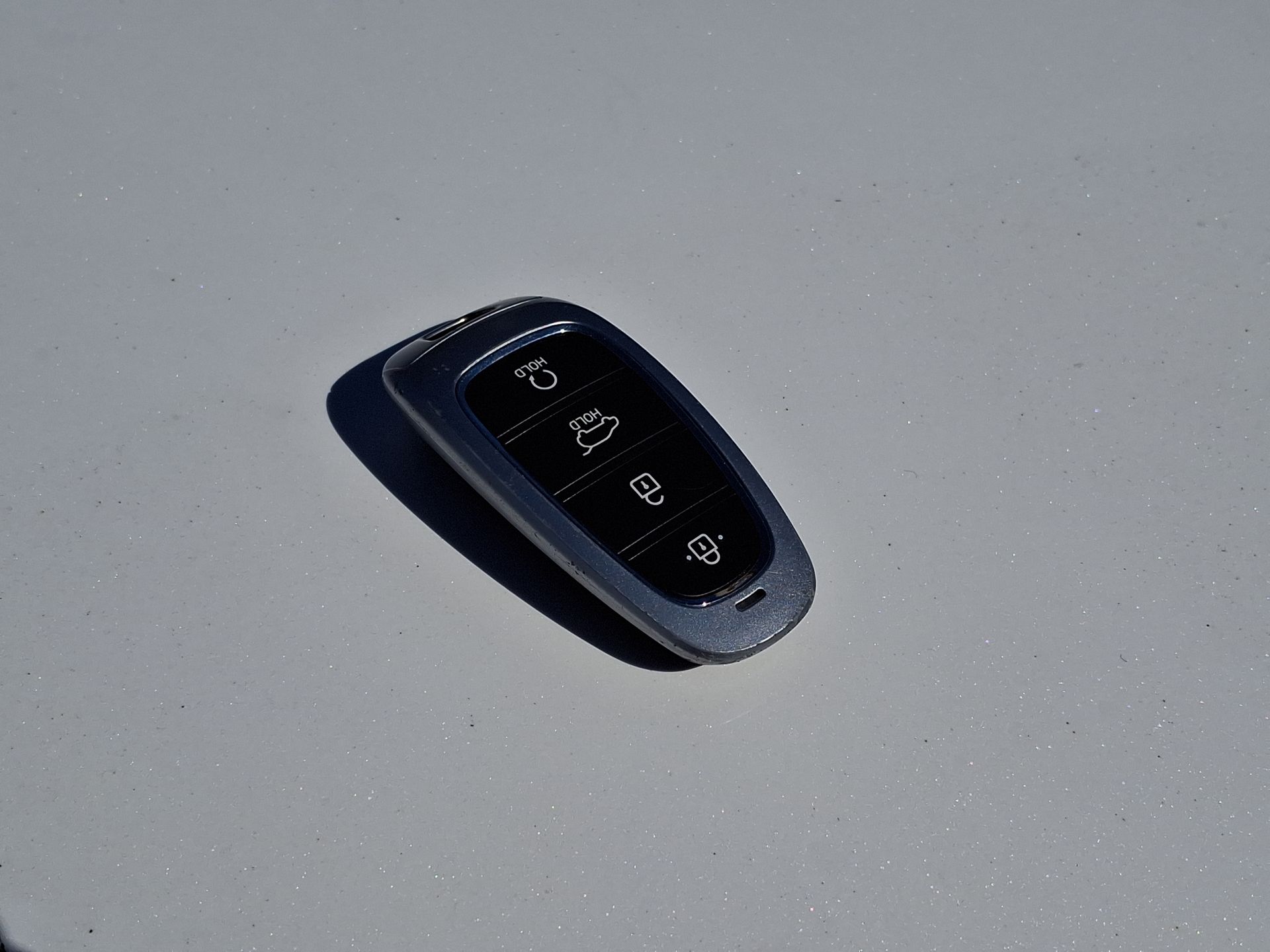 HYUNDAI - 32