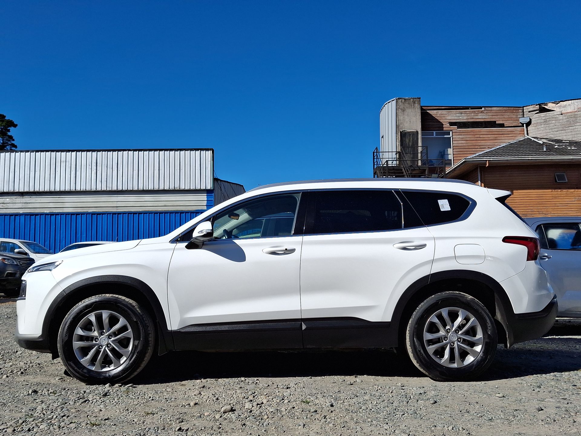 HYUNDAI - 4