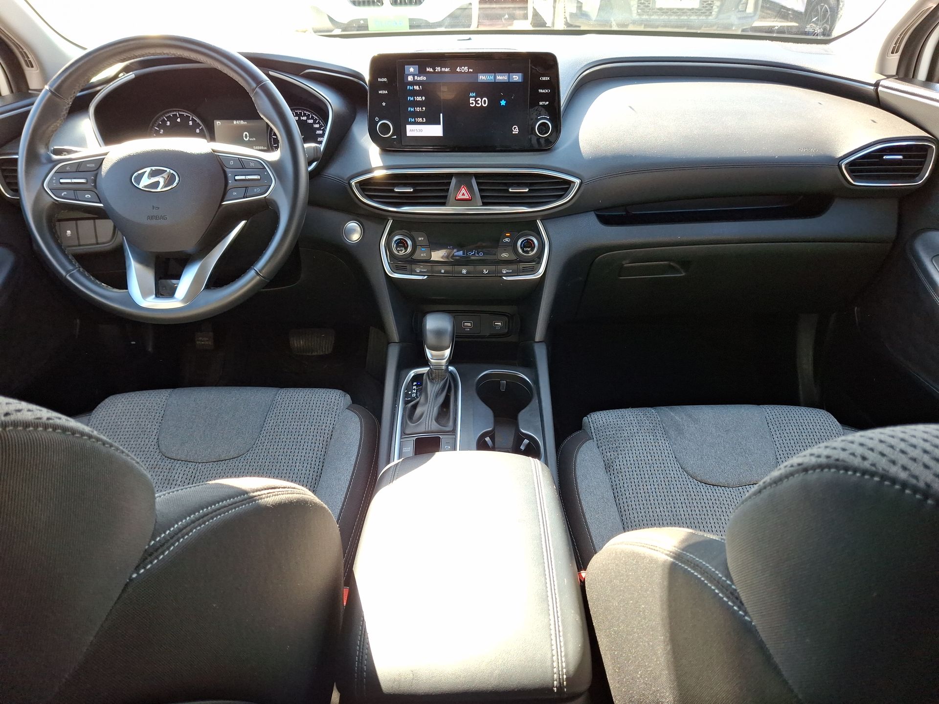 HYUNDAI - 9