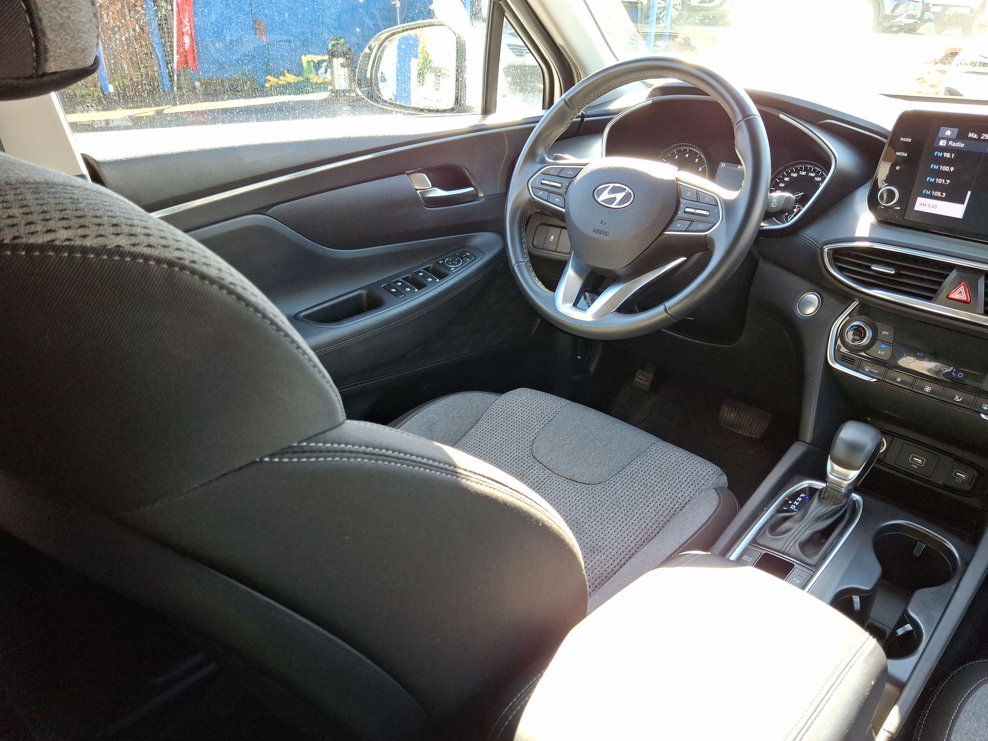 HYUNDAI - 16