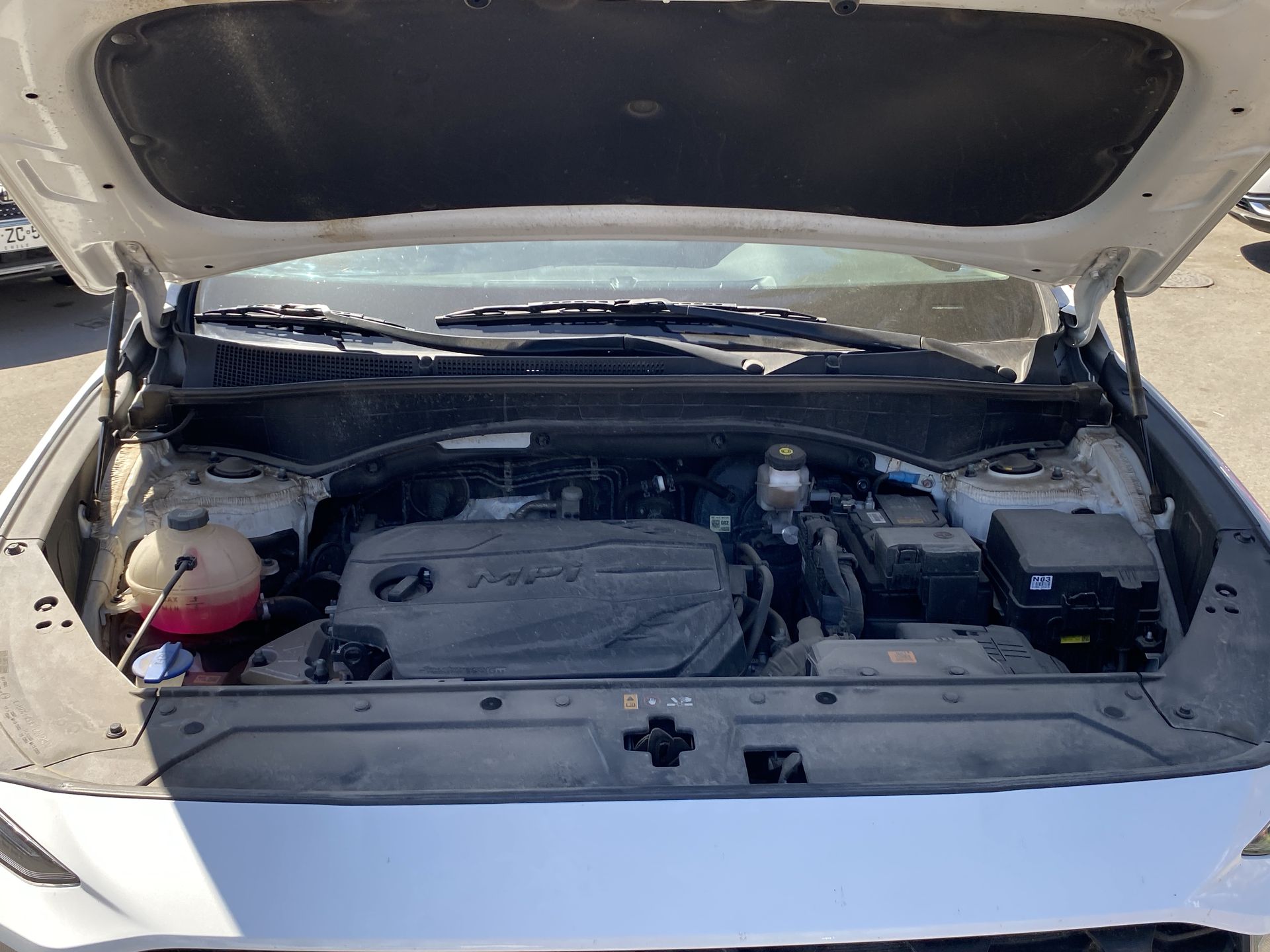 HYUNDAI - 32