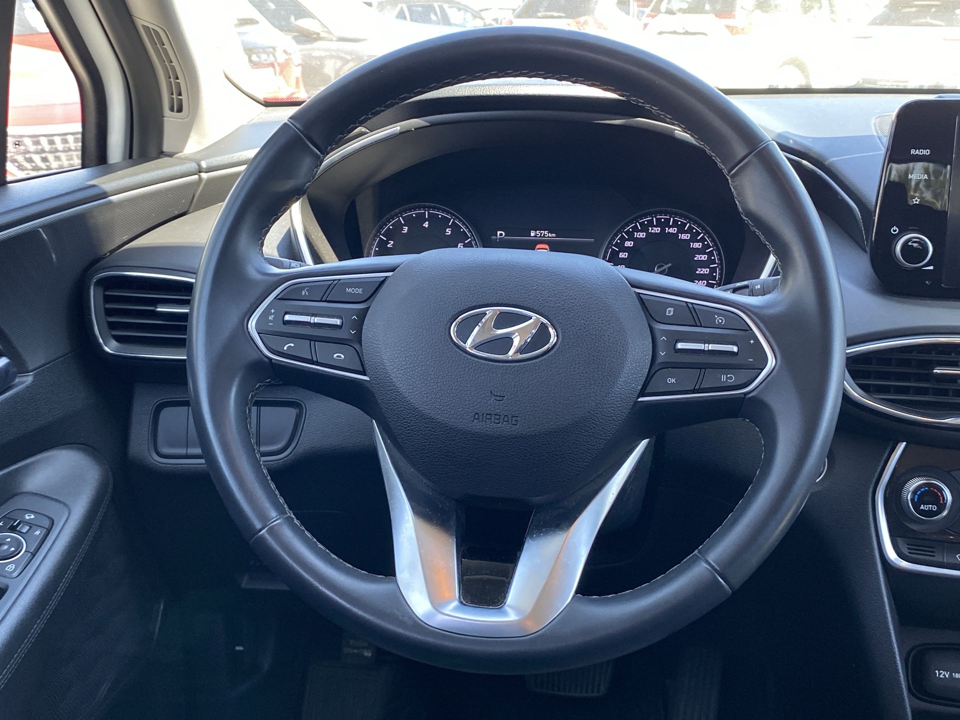 HYUNDAI - 21