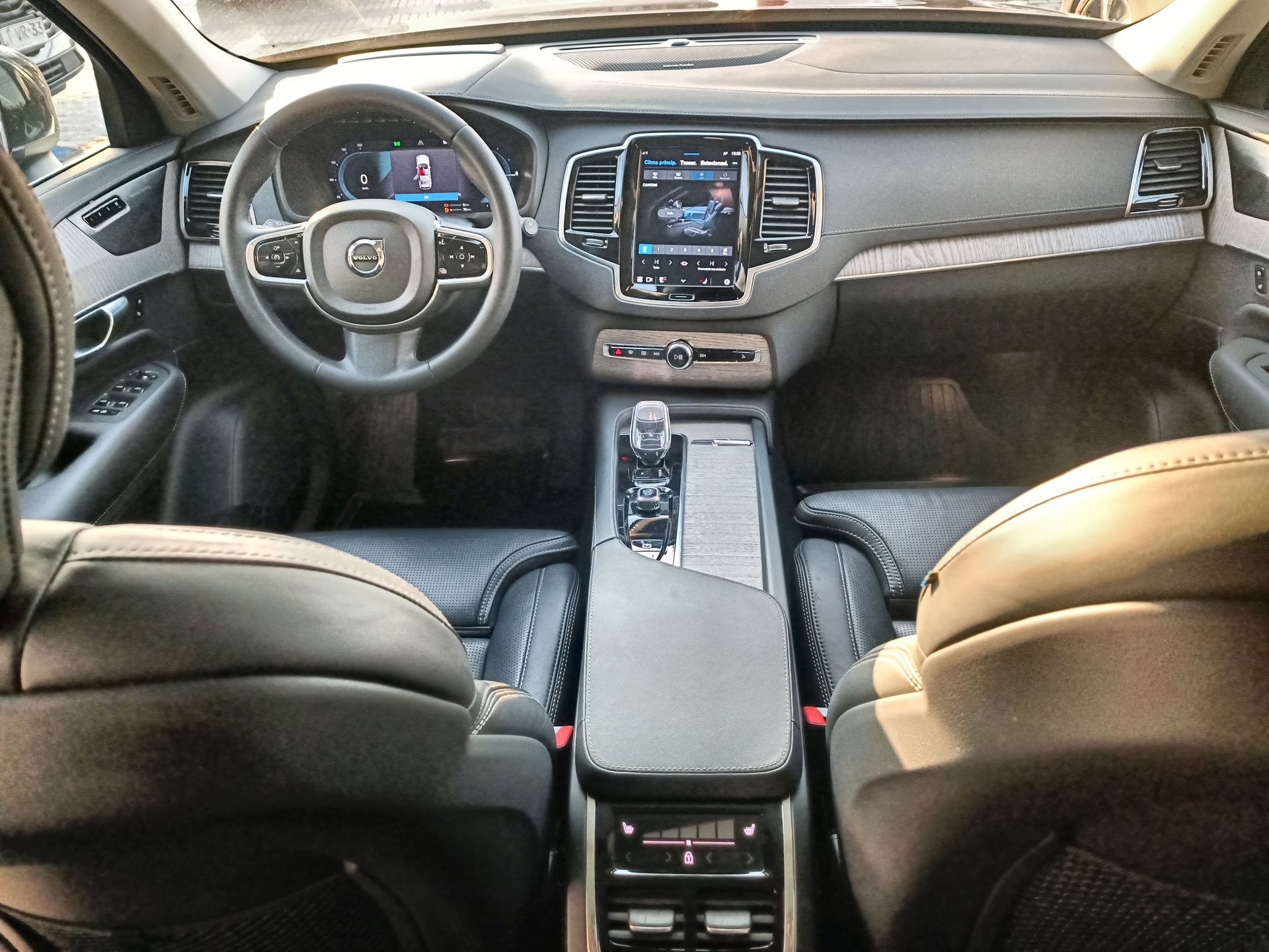 VOLVO - 27