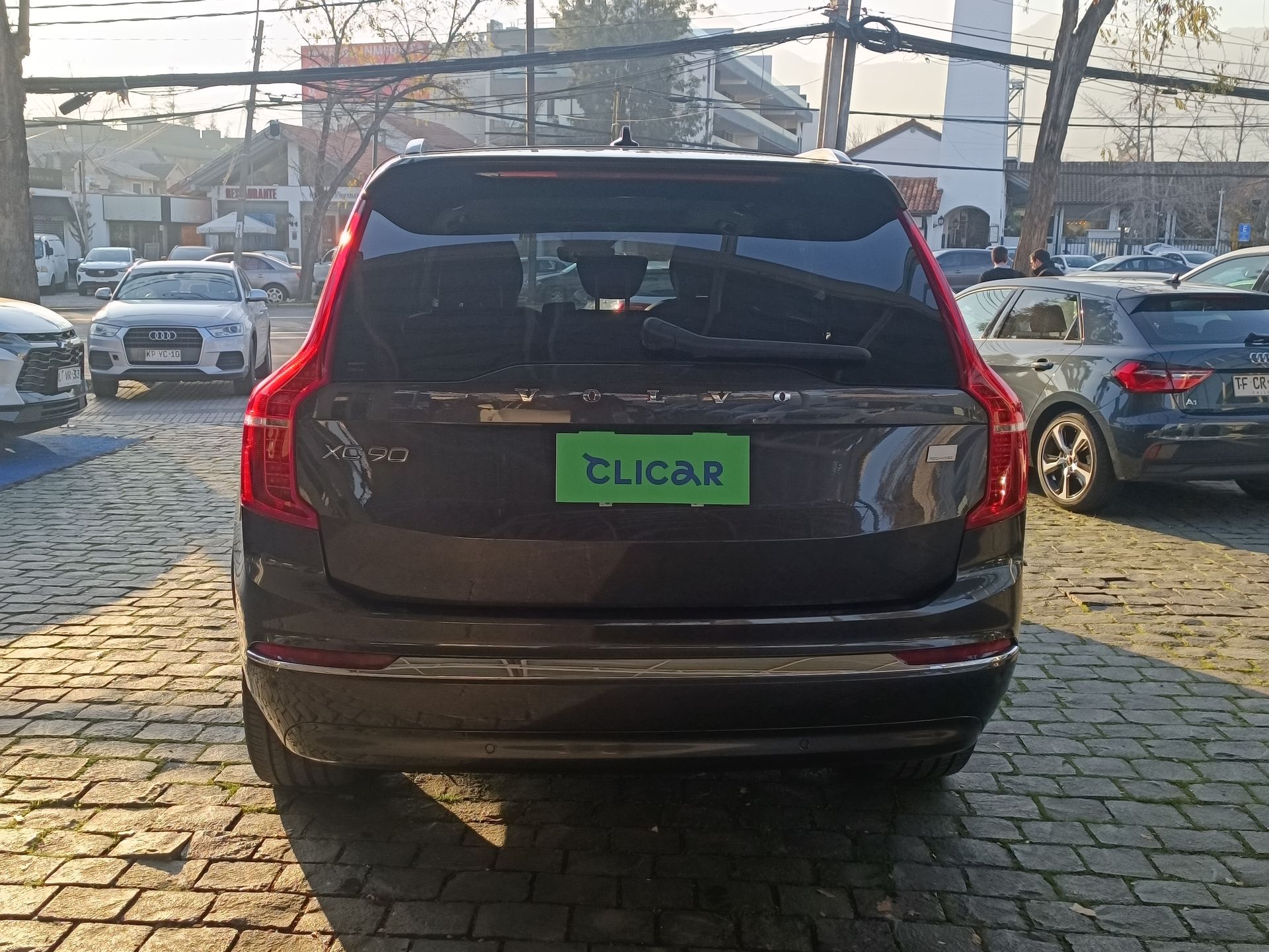 VOLVO - 6
