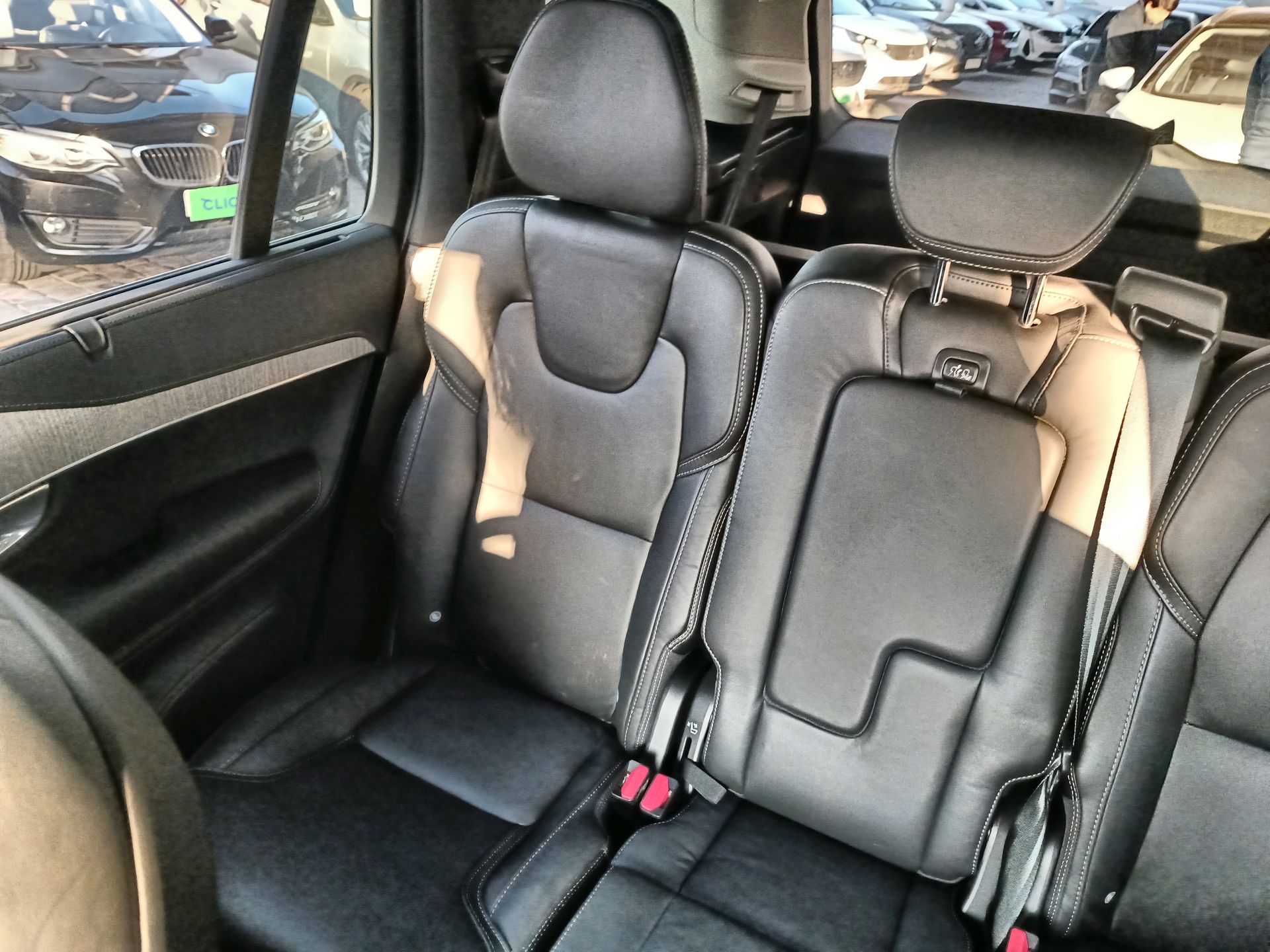 VOLVO - 12