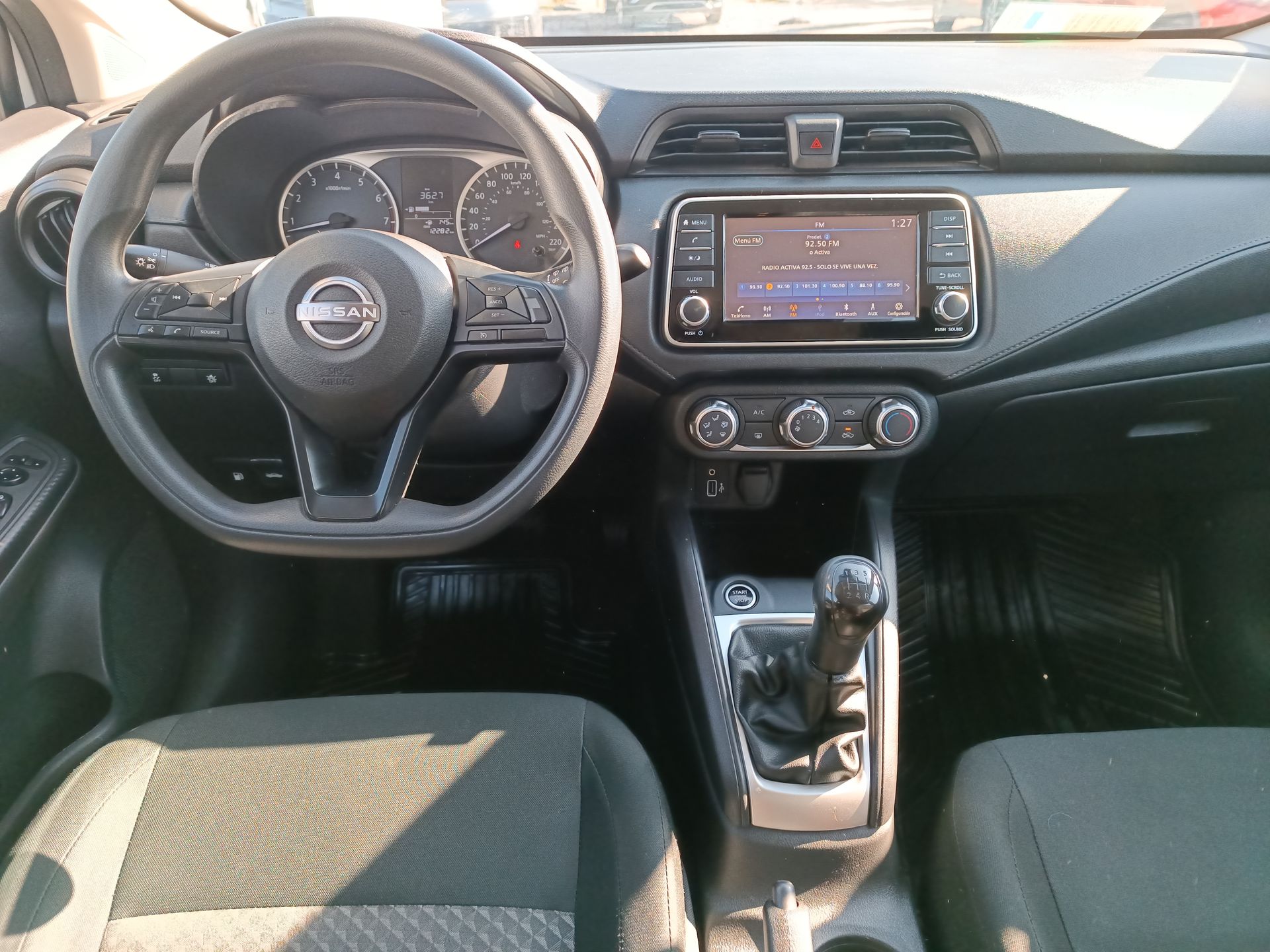 NISSAN - 26