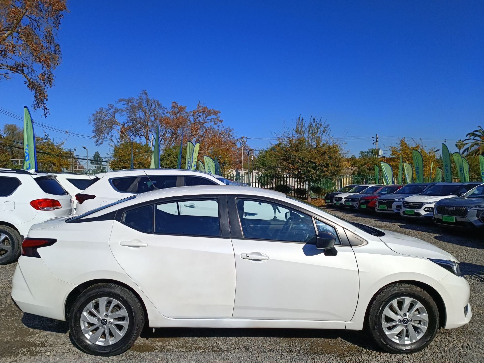 NISSAN - 8