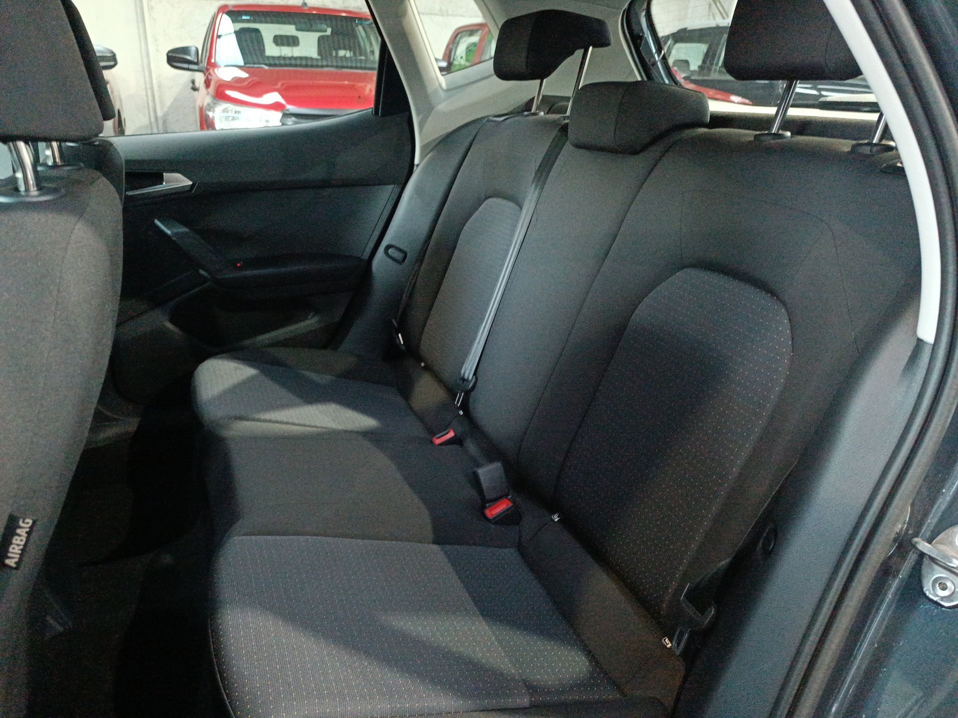 SEAT - 28