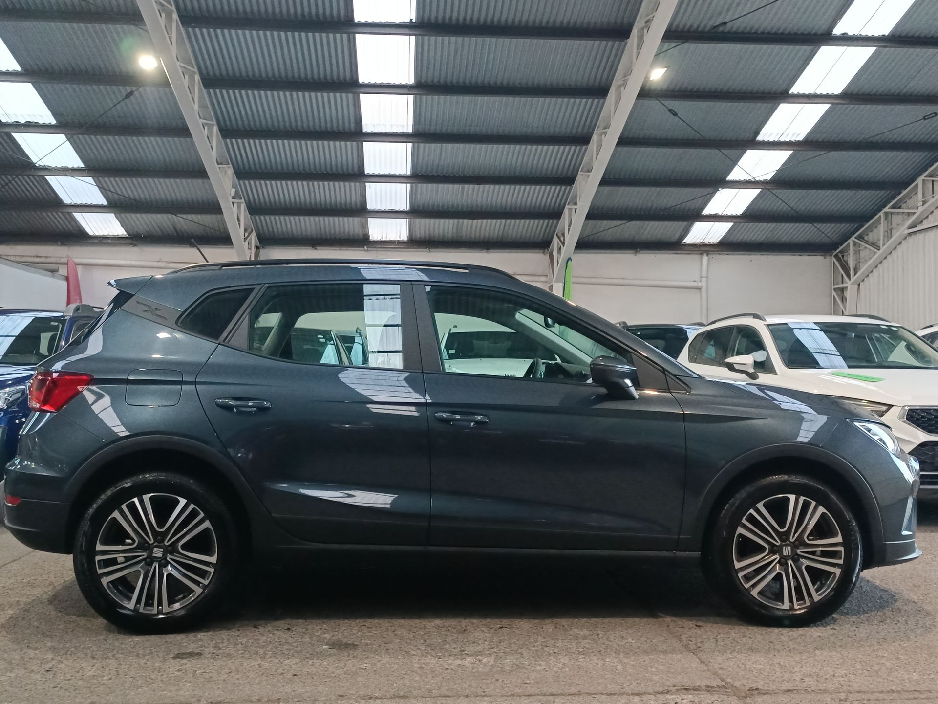 SEAT - 8