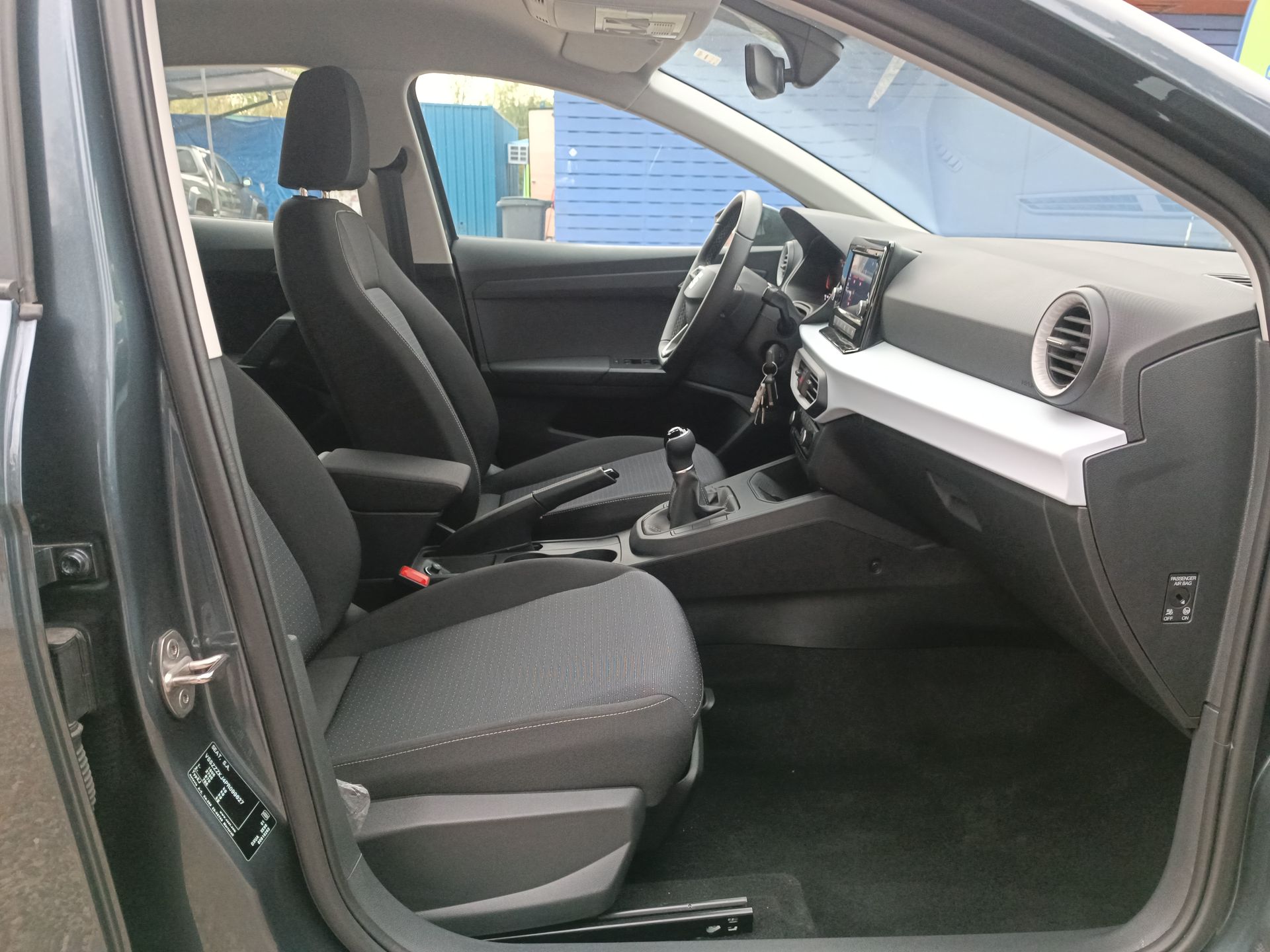 SEAT - 29