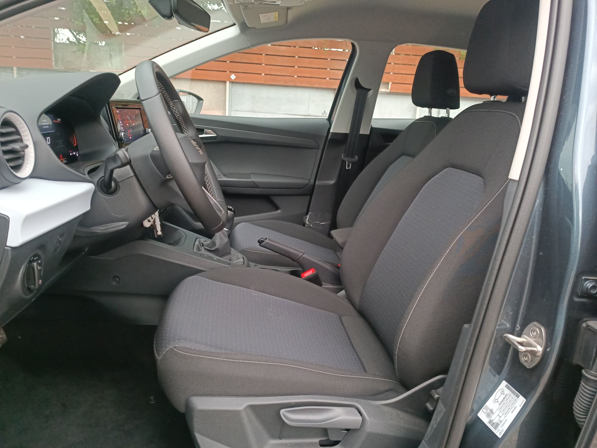 SEAT - 18