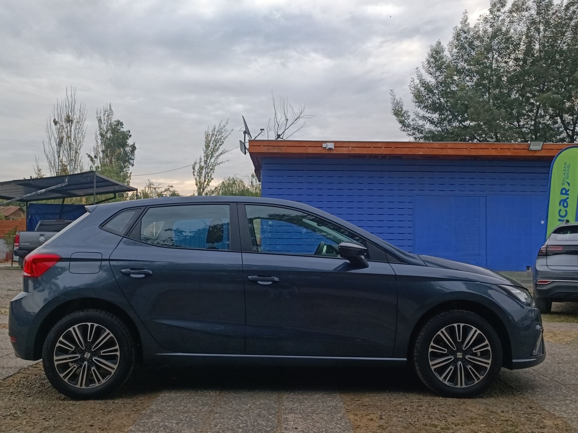 SEAT - 8