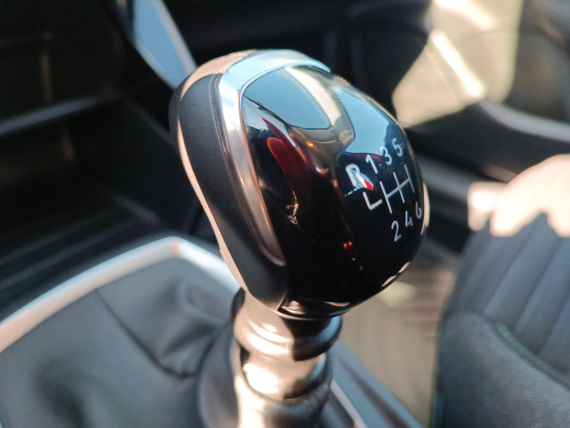 PEUGEOT - 26