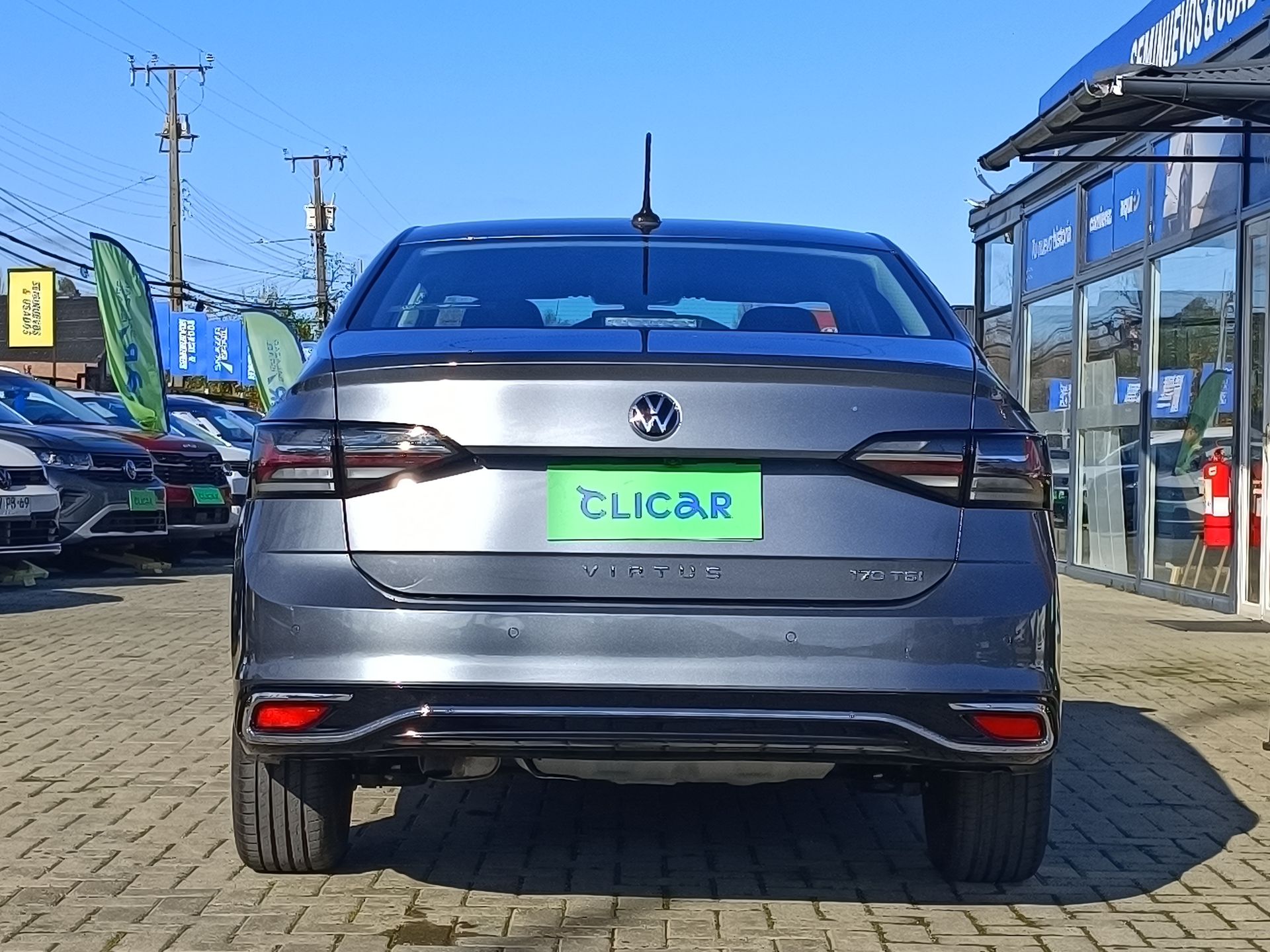 VOLKSWAGEN - 6