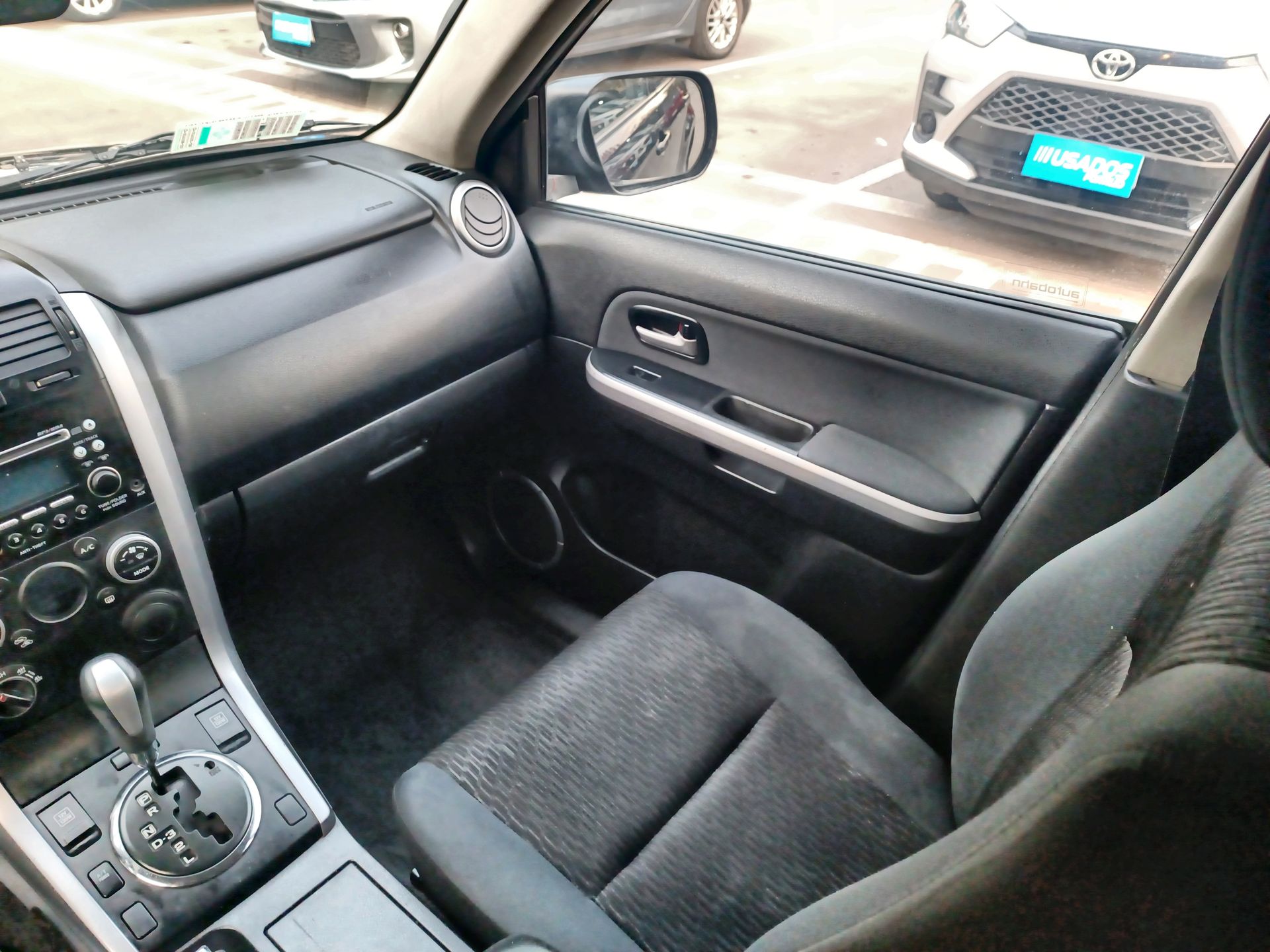 SUZUKI - 10