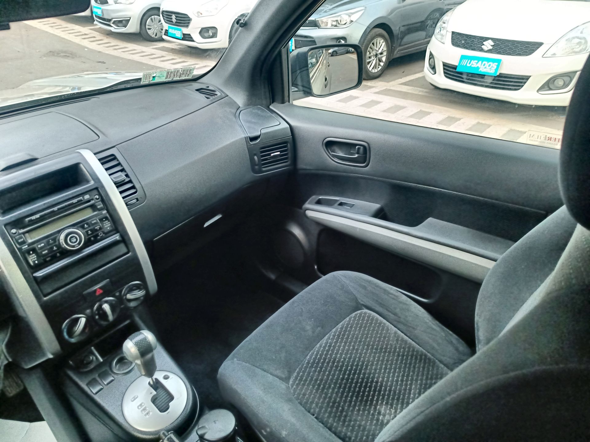 NISSAN - 10