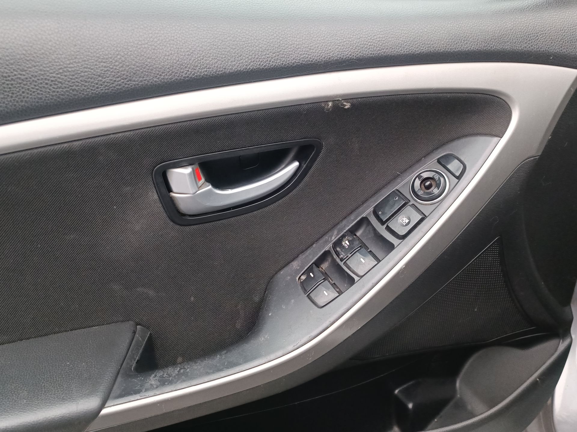 HYUNDAI - 19