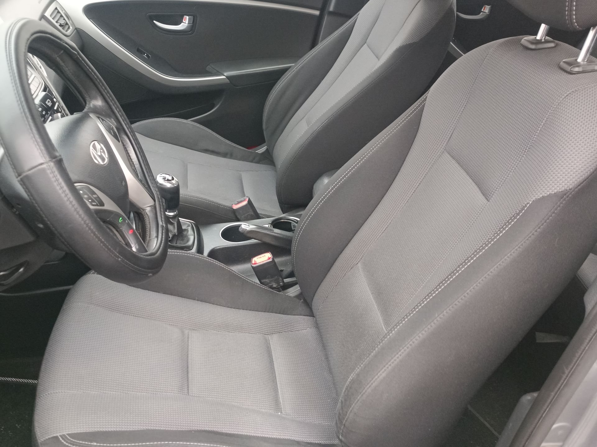 HYUNDAI - 21
