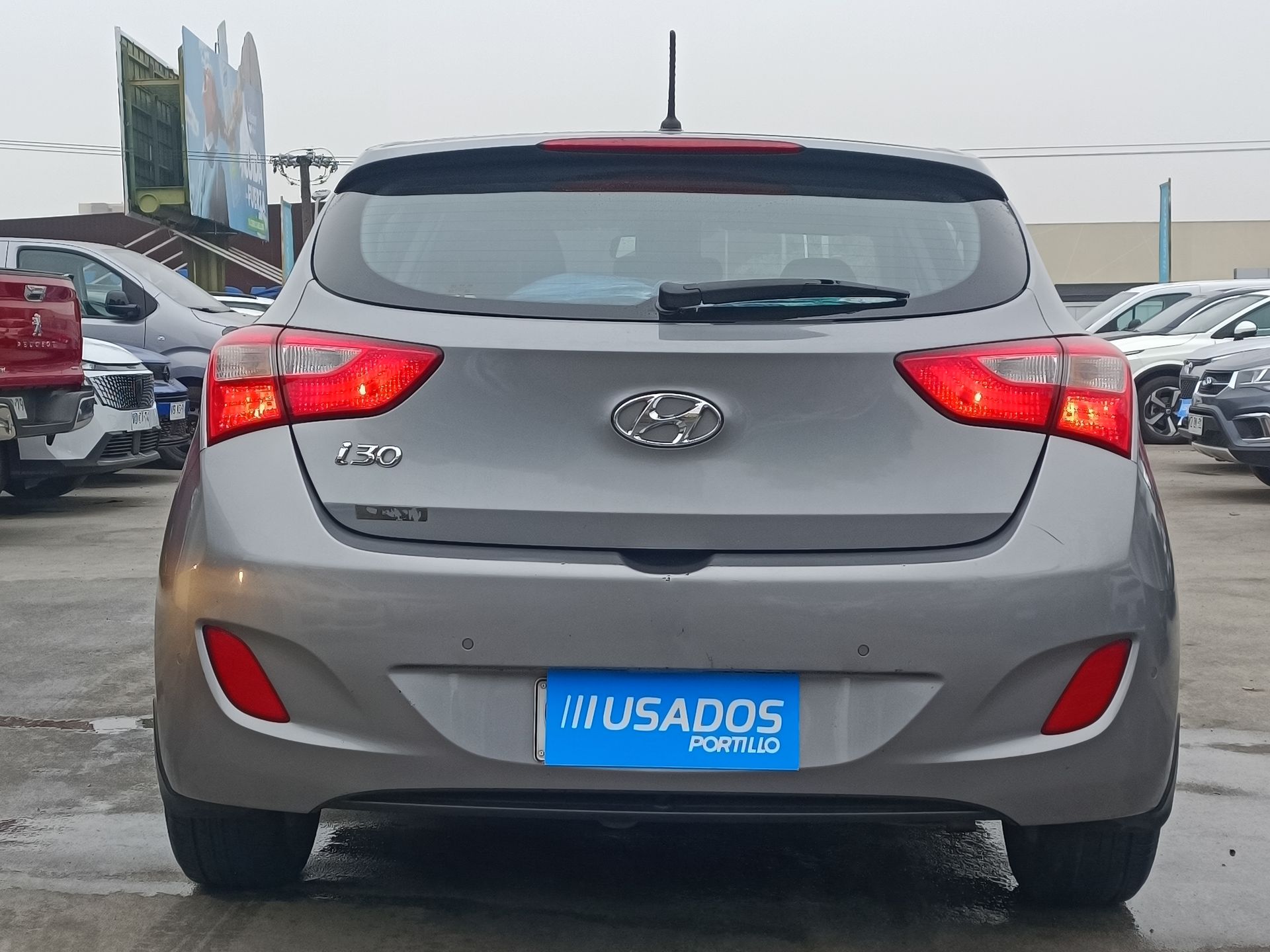 HYUNDAI - 6
