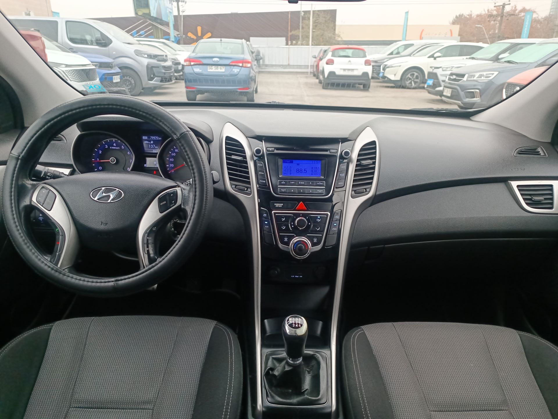 HYUNDAI - 9