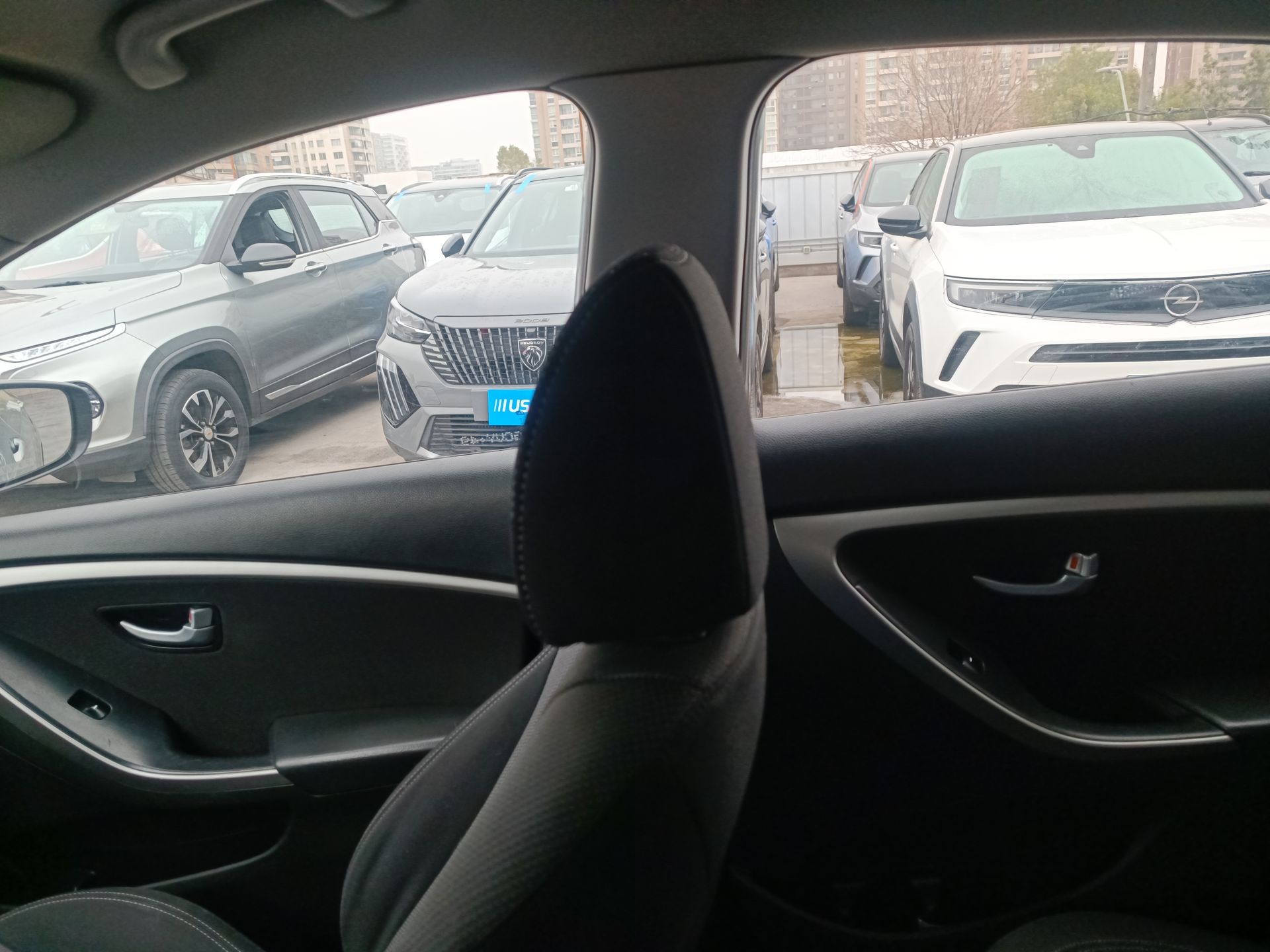 HYUNDAI - 11