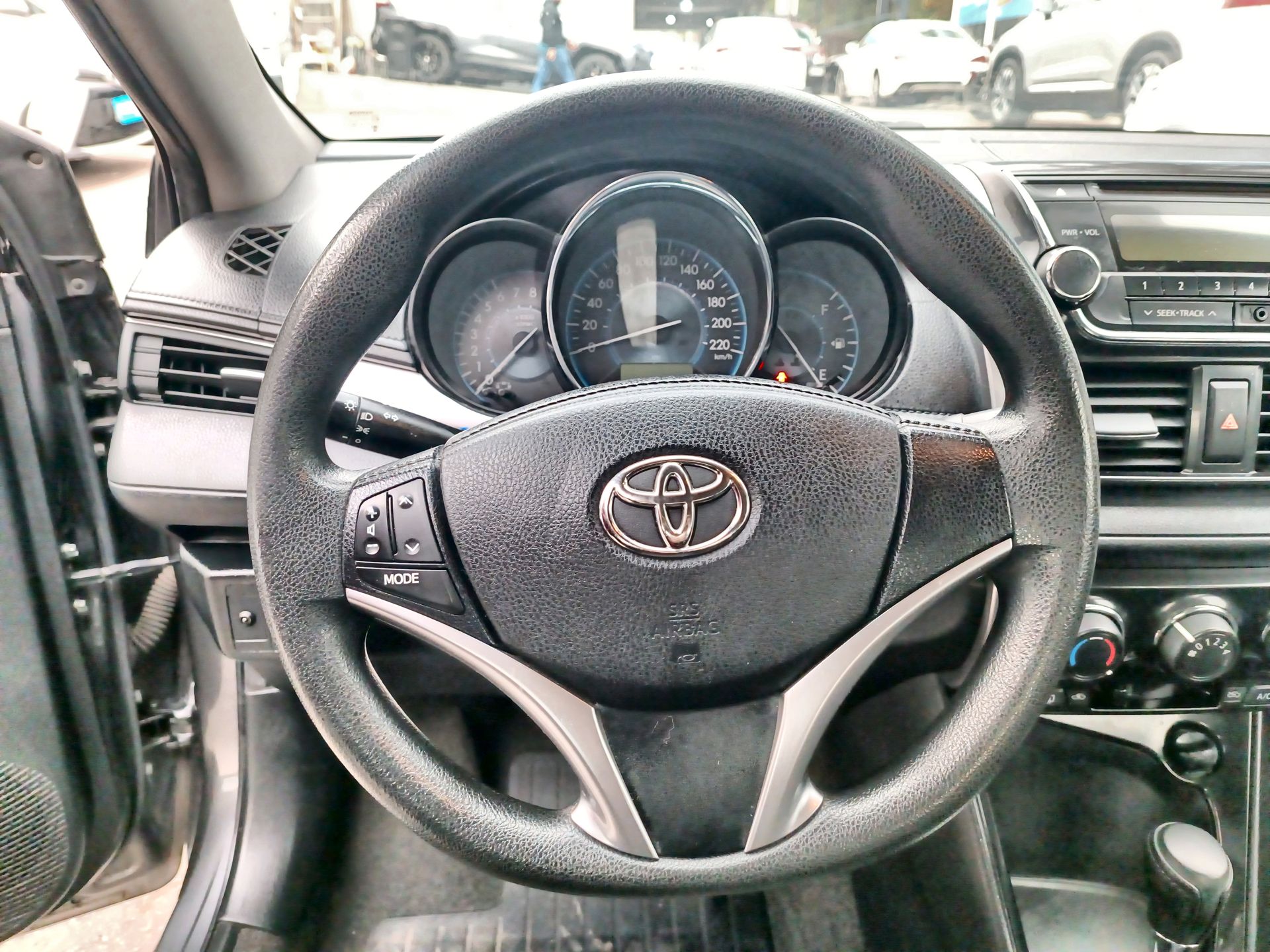 TOYOTA - 22