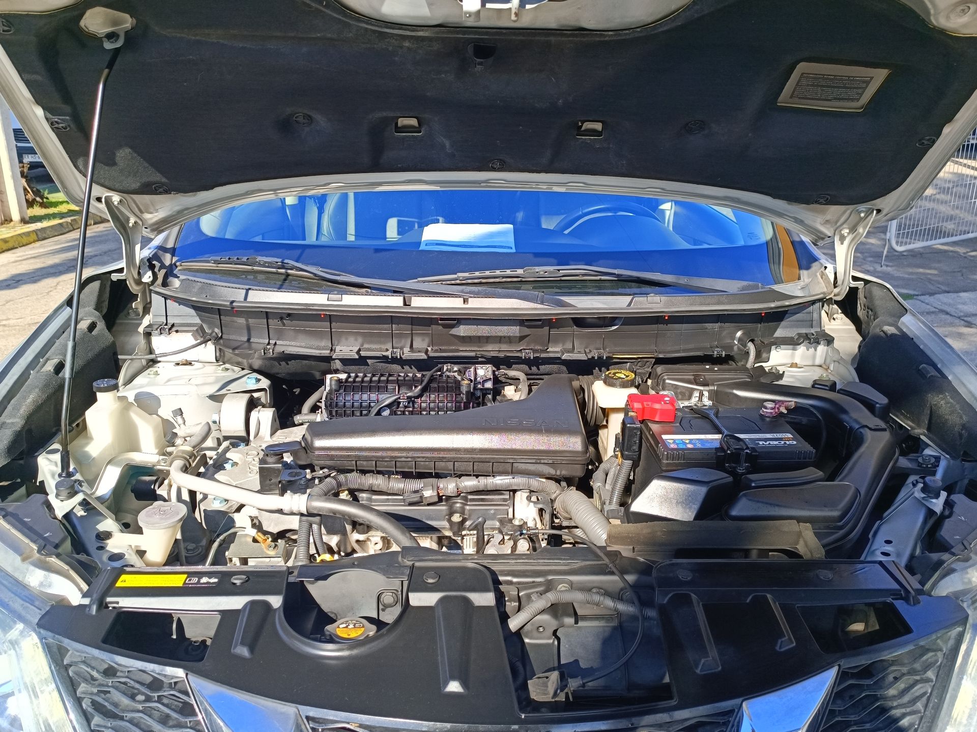 NISSAN - 18