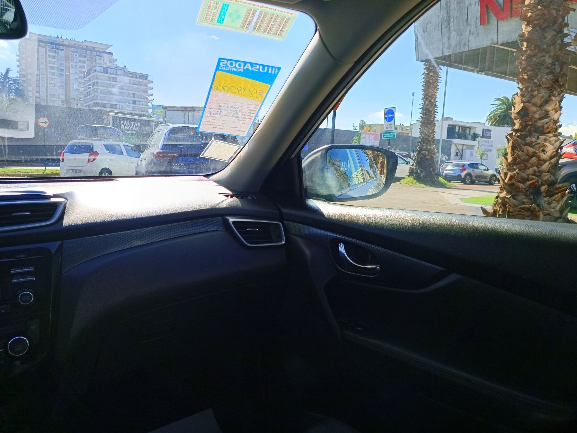 NISSAN - 10