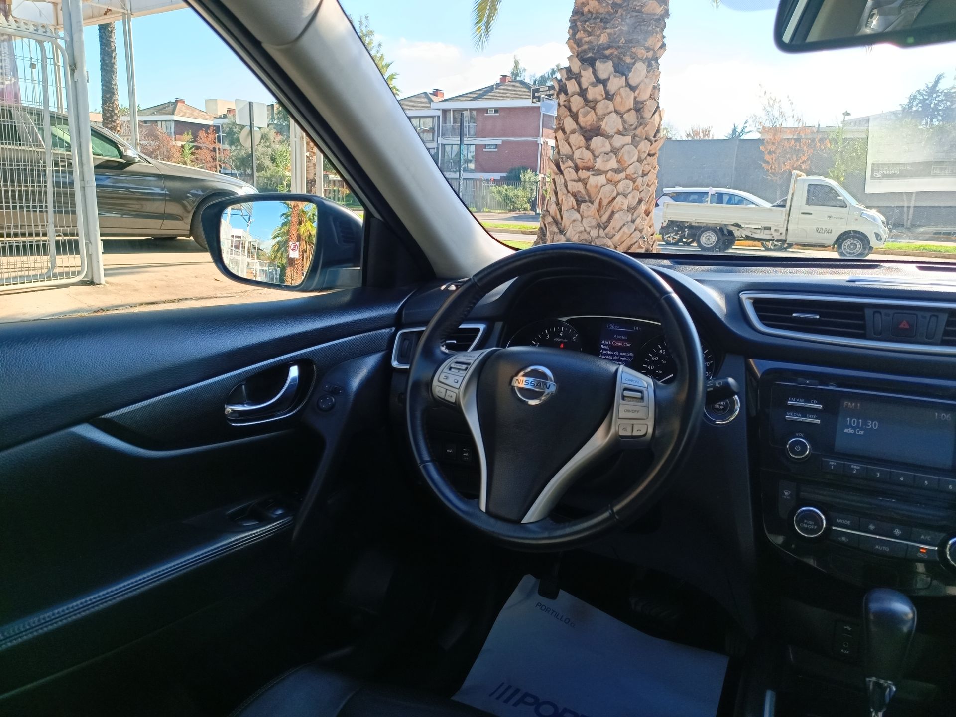 NISSAN - 16