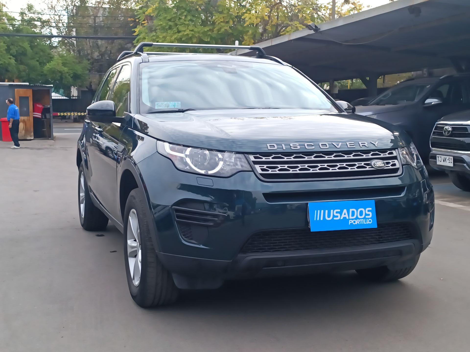 LAND ROVER - 1