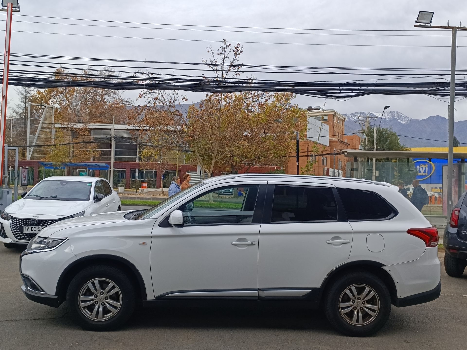 MITSUBISHI - 4