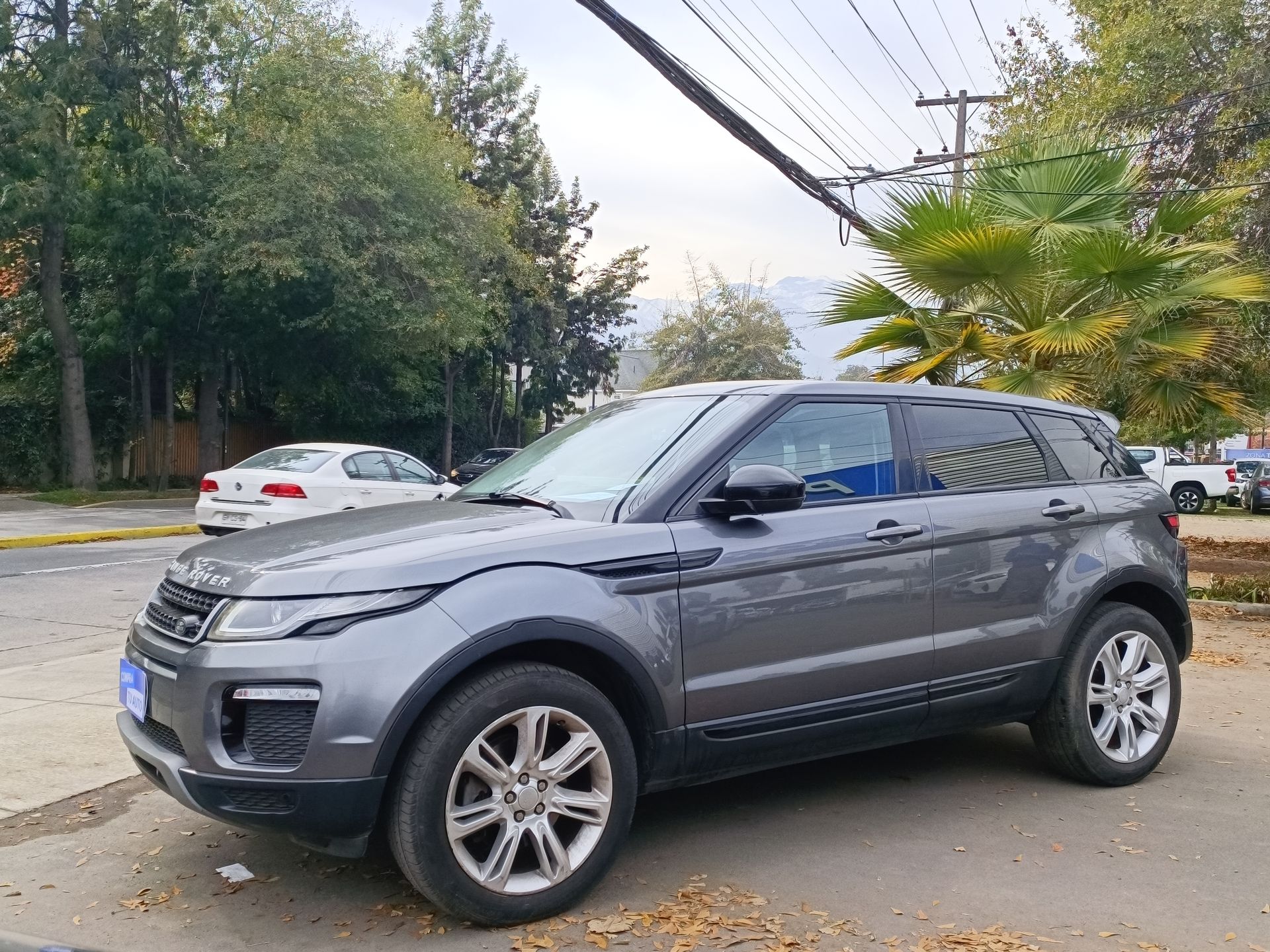 LAND ROVER - 3