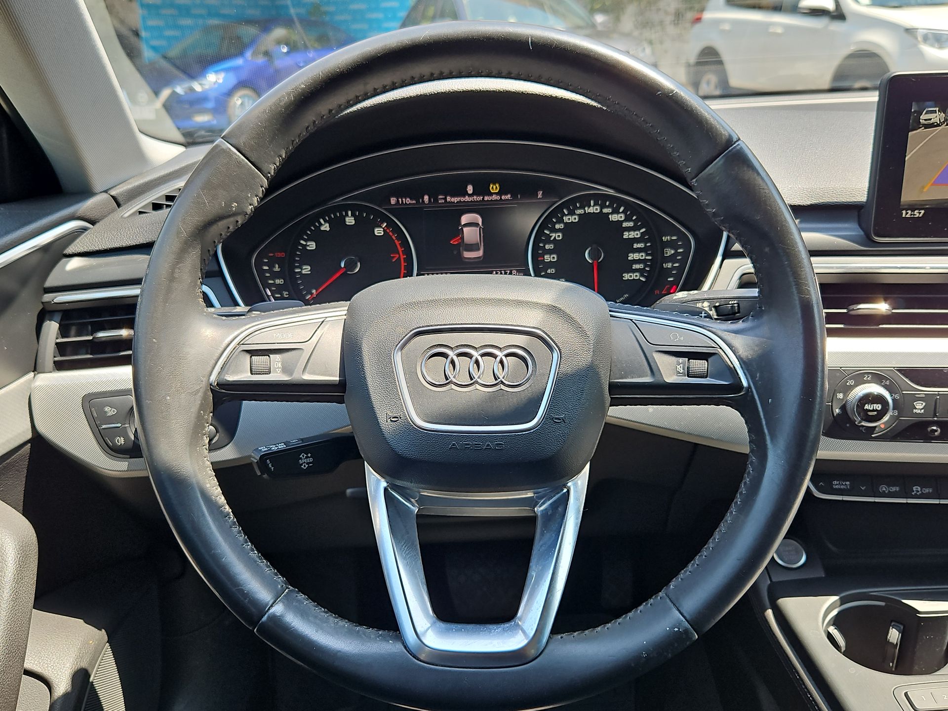 AUDI - 20