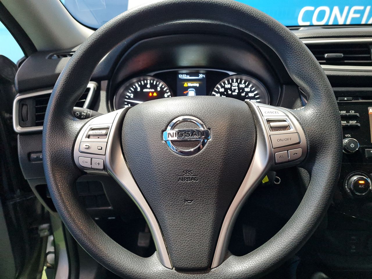 NISSAN - 20