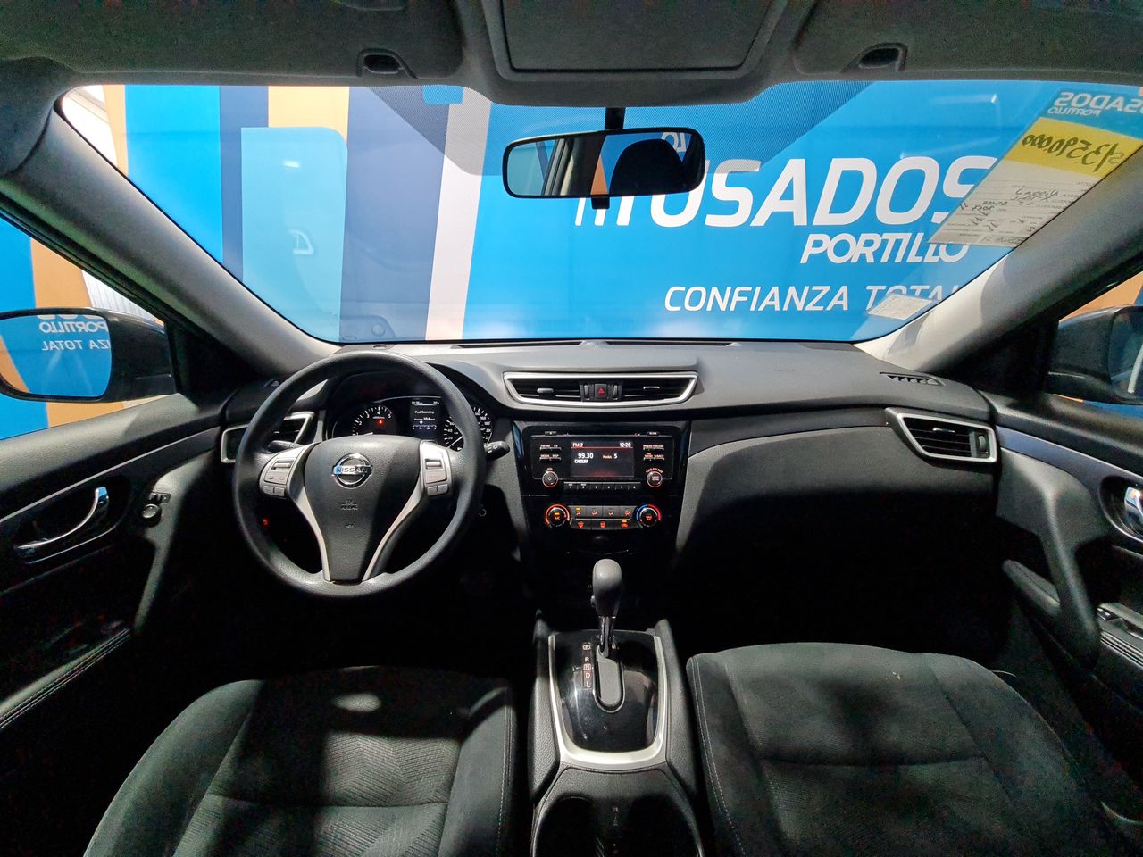 NISSAN - 10