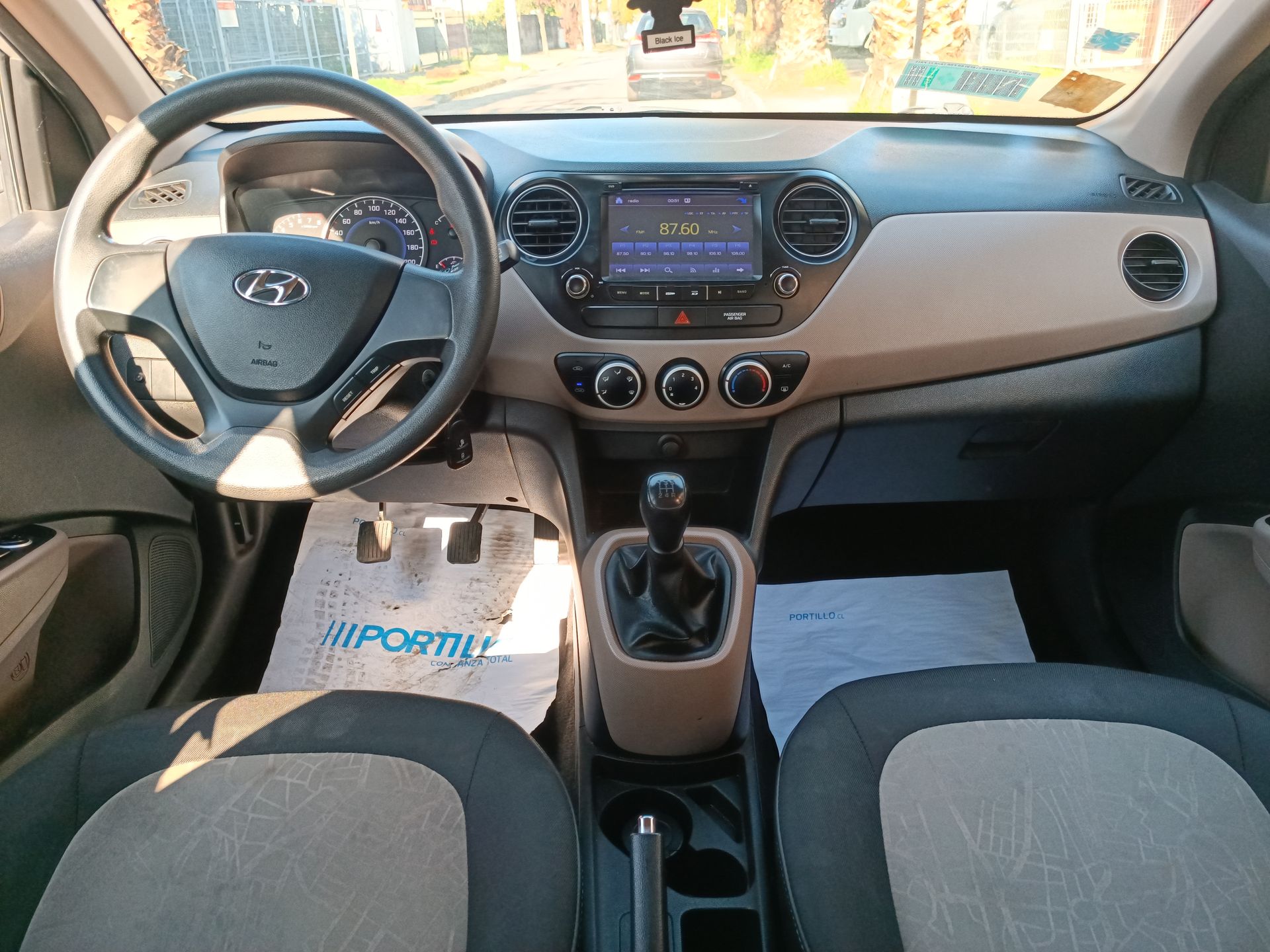 HYUNDAI - 29