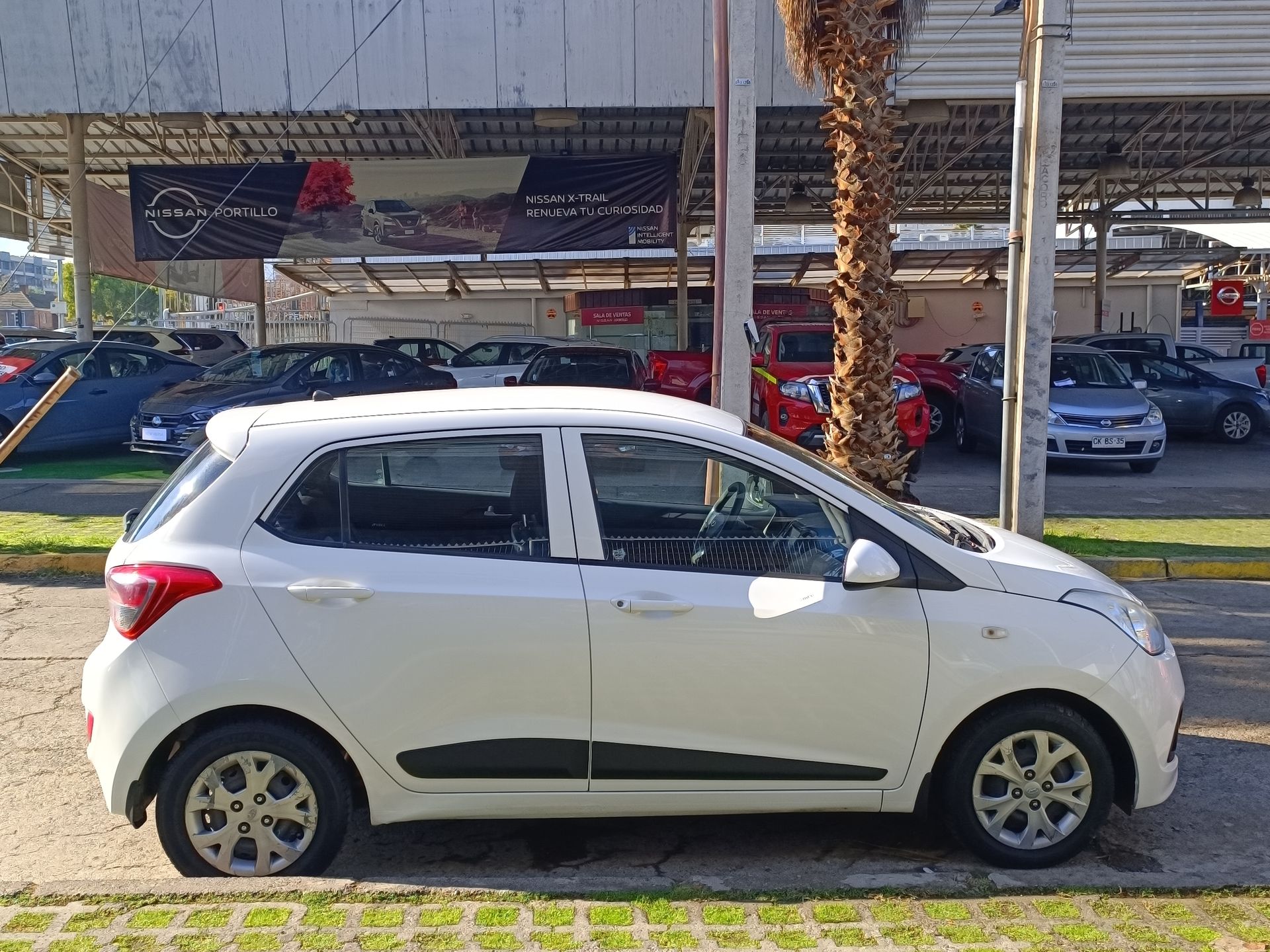 HYUNDAI - 8