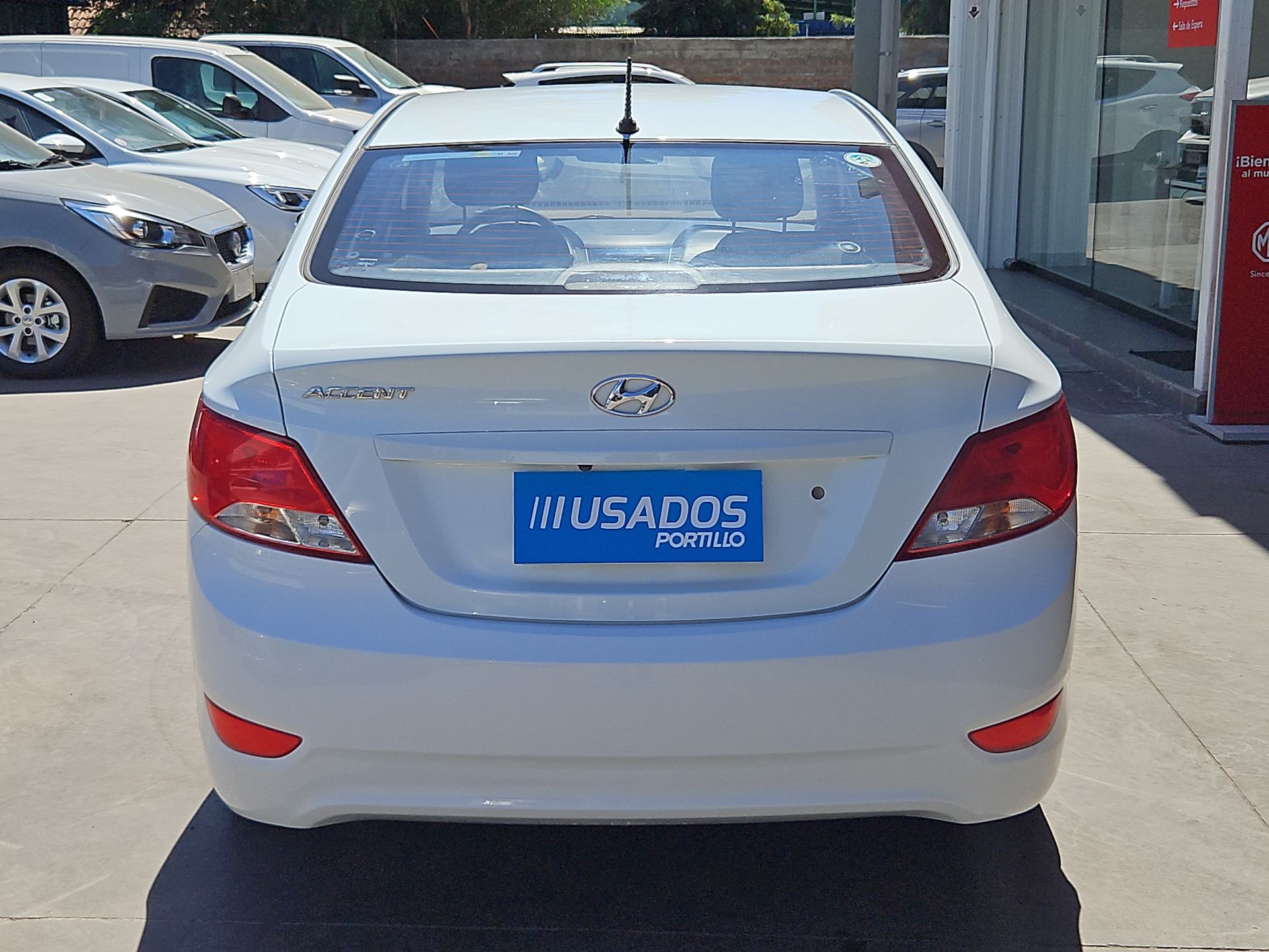 HYUNDAI - 6