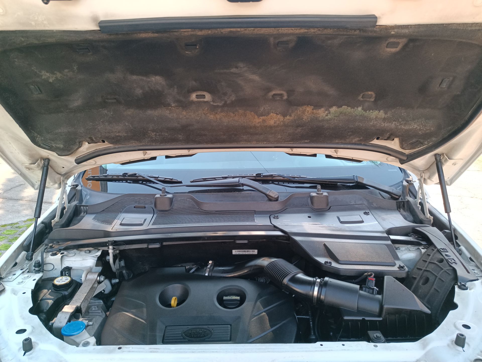 LAND ROVER - 18